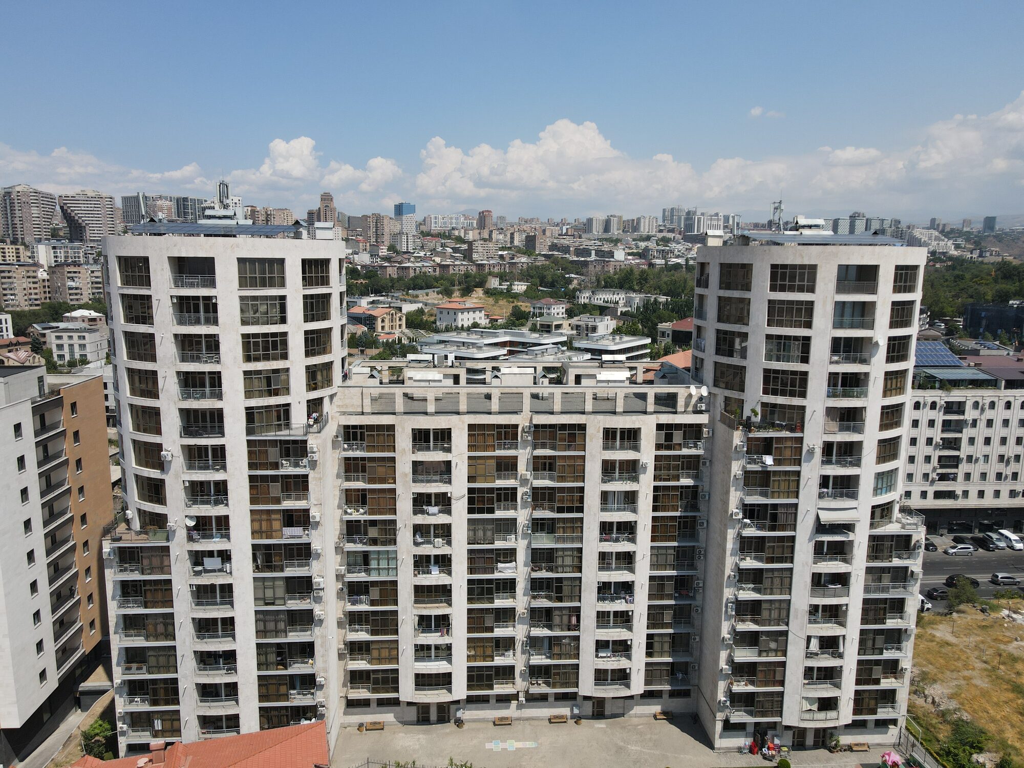 Residential Complex, 131 Antarayin Street